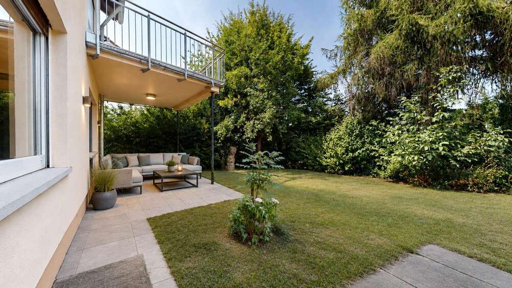 Thumbnail-Haus zum Kaufen in Frankfurt am Main 1.350.000,00 € 248 m²