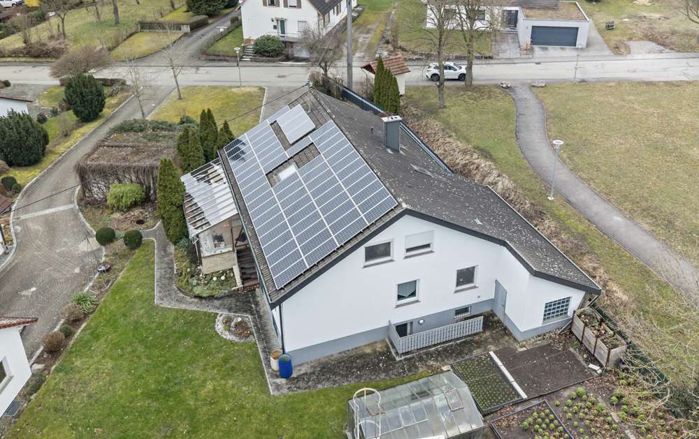 Thumbnail-Haus zum Kaufen in Dietingen 497.000,00 € 232 m²