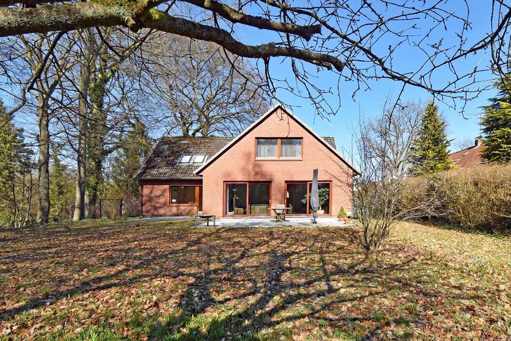 Thumbnail-Haus zum Kaufen in Wohltorf 1.250.000,00 € 242 m²