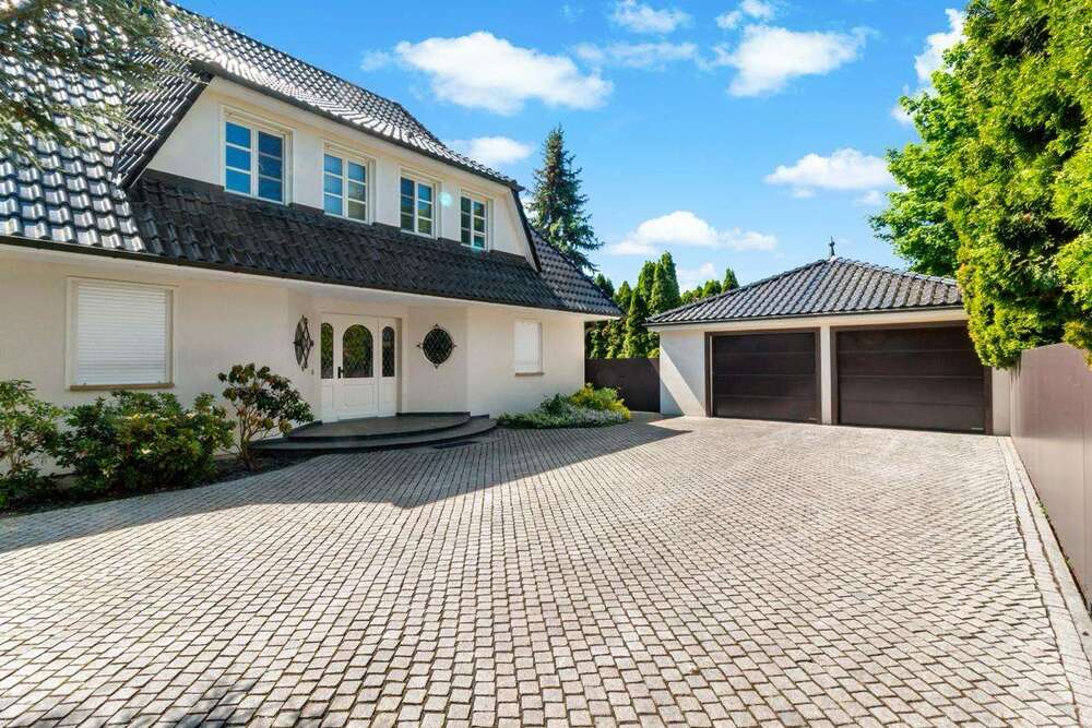 Thumbnail-Haus zum Kaufen in Salzatal 895.000,00 € 335 m²