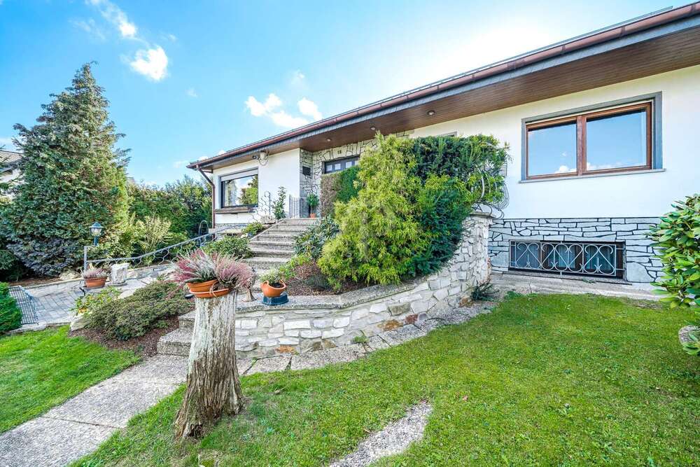 Thumbnail-Haus zum Kaufen in Usingen 499.000,00 € 130 m²