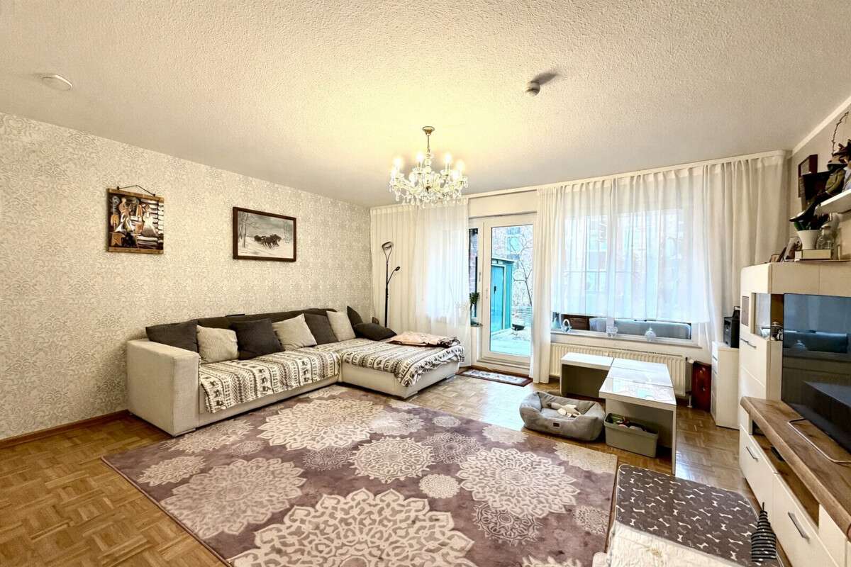 Thumbnail-Wohnung zum Kaufen in Hannover Kirchrode 199.000,00 € 77.21 m²