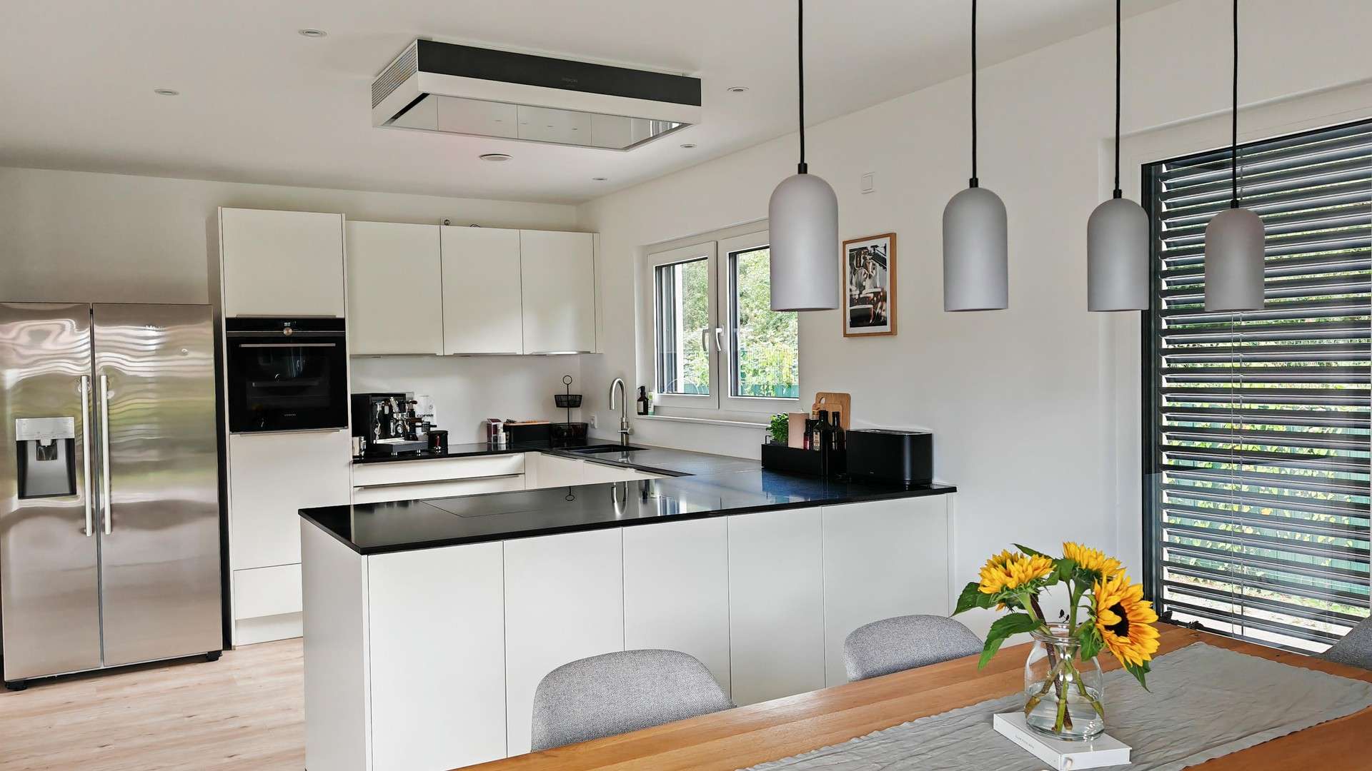 Thumbnail-Haus zum Mieten in Hamburg 2.526,00 € 114 m²