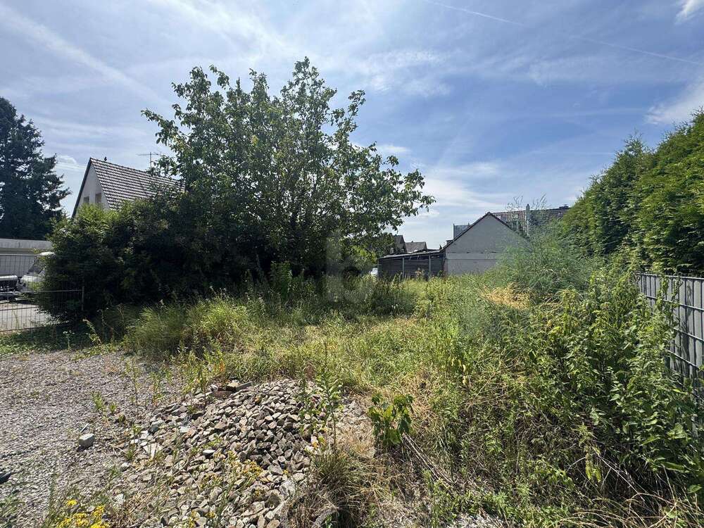 Thumbnail-Grundstück zu verkaufen in Duisburg 179.000,00 € 261 m²