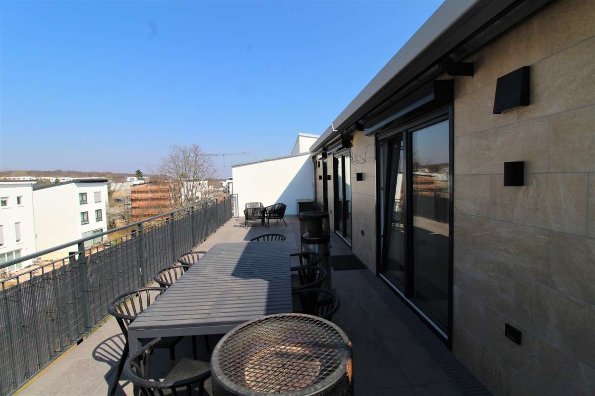 Thumbnail-Wohnung zum Mieten in Offenbach Bieber 2.100,00 € 120 m²