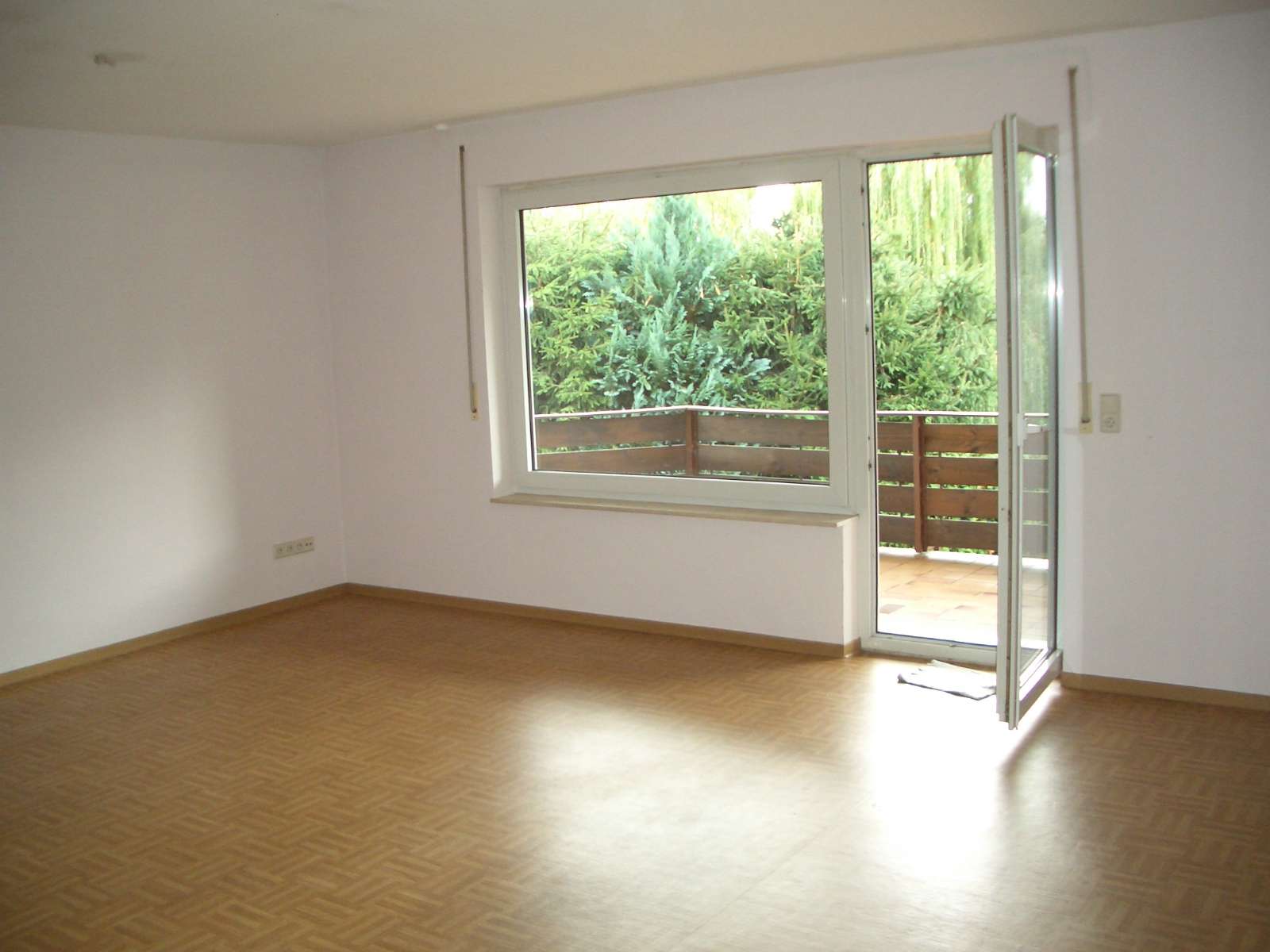 Thumbnail-Wohnung zum Mieten in Steinbach 1.690,00 € 131 m²