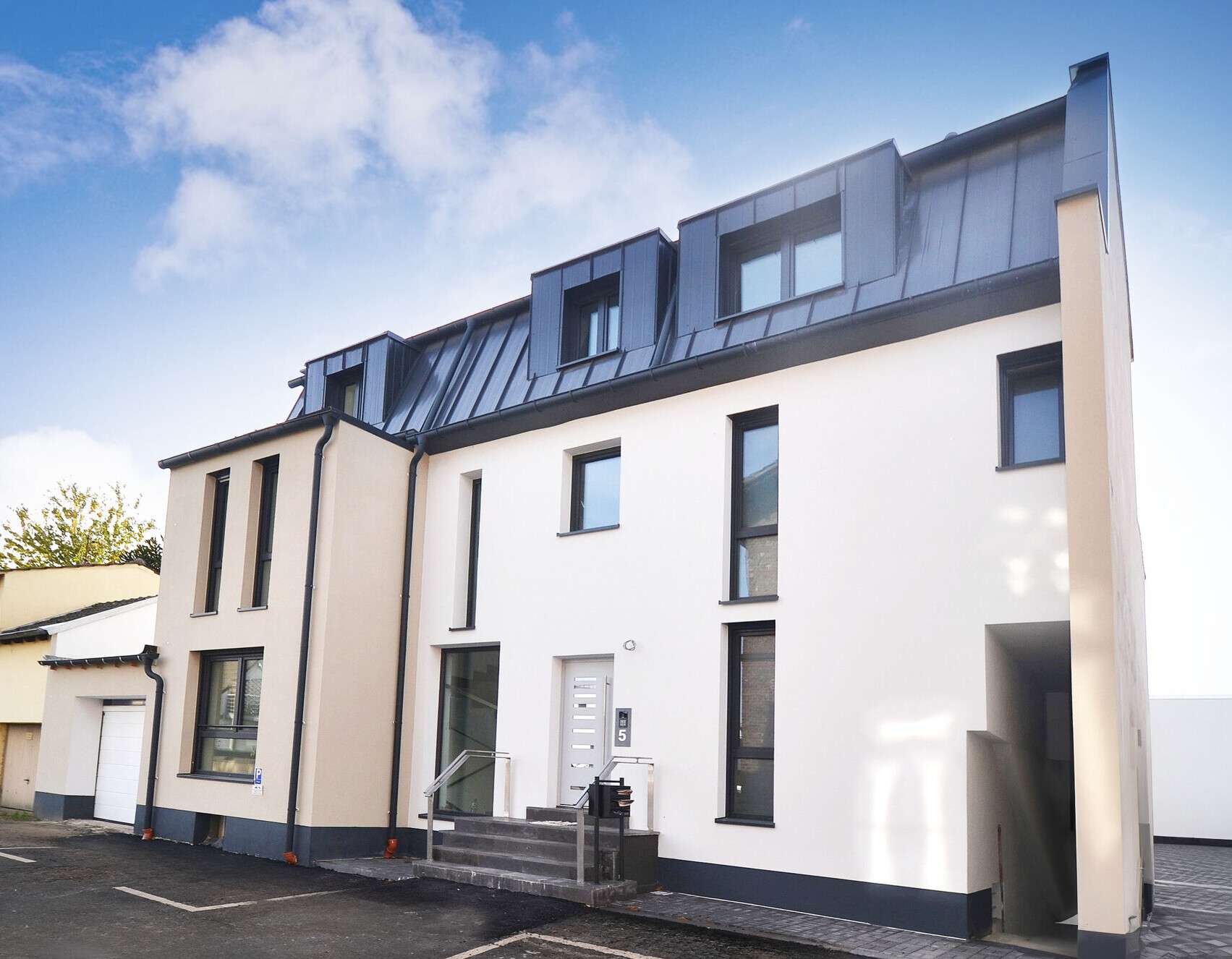 Thumbnail-Wohnung zum Mieten in Siegburg 1.350,00 € 90 m²