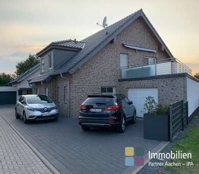 Thumbnail-Haus zum Kaufen in Eschweiler Dürwiß 495.000,00 € 125 m²