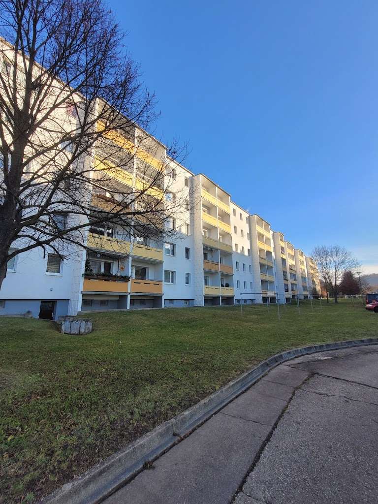 Thumbnail-Wohnung zum Mieten in Gera 255,00 € 48.31 m²