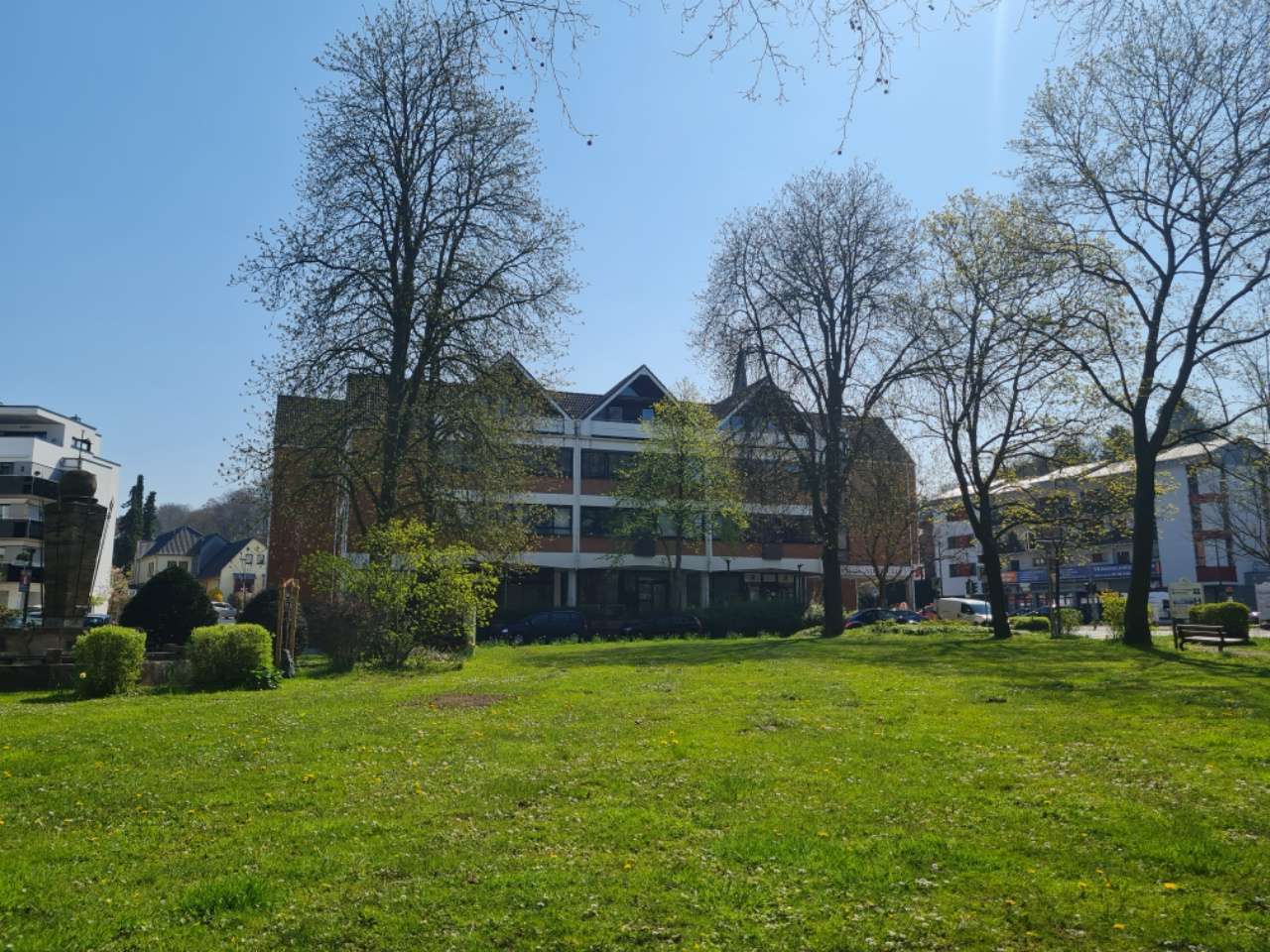 Thumbnail-Wohnung zum Kaufen in Porta Westfalica 122.000,00 € 63.77 m²