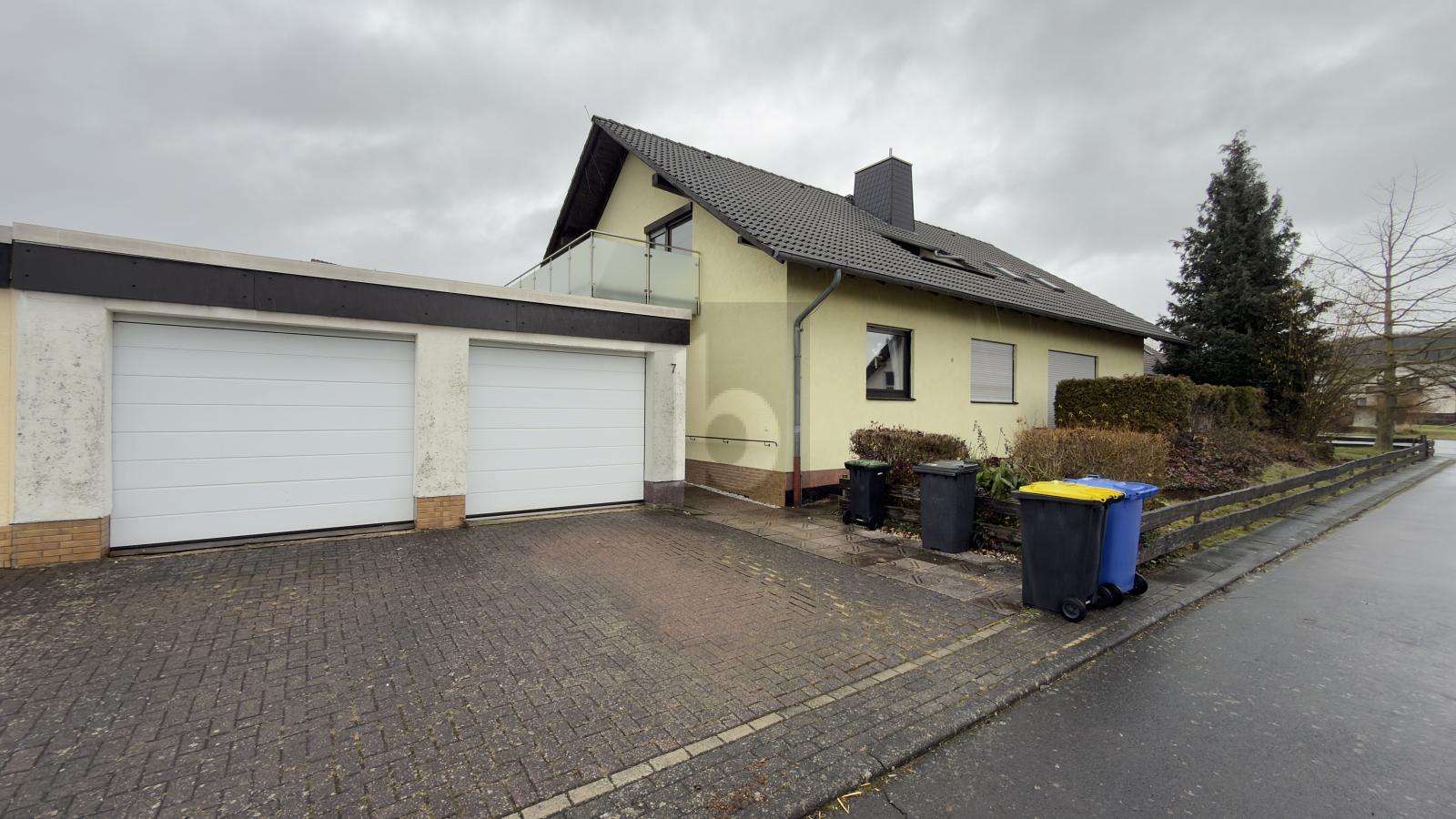 Thumbnail-Haus zum Kaufen in Gudensberg 450.000,00 € 260 m²