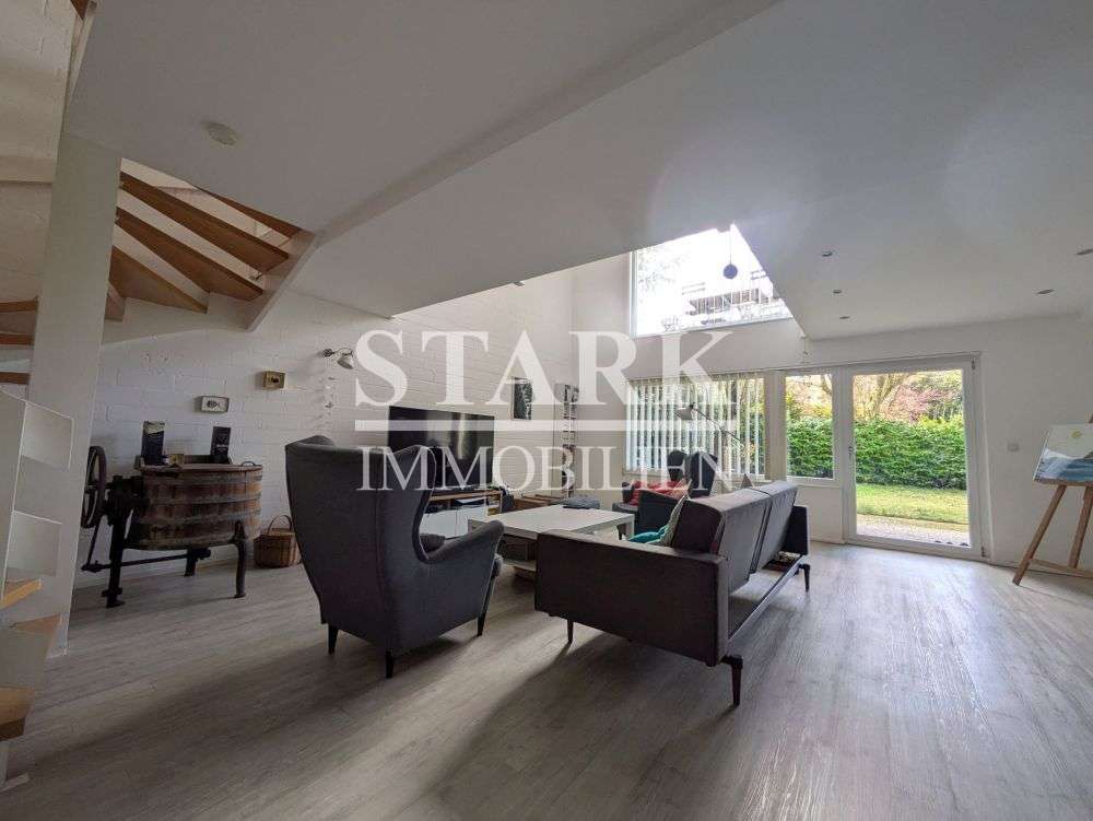 Thumbnail-Haus zum Mieten in Sulzbach 2.500,00 € 180 m²