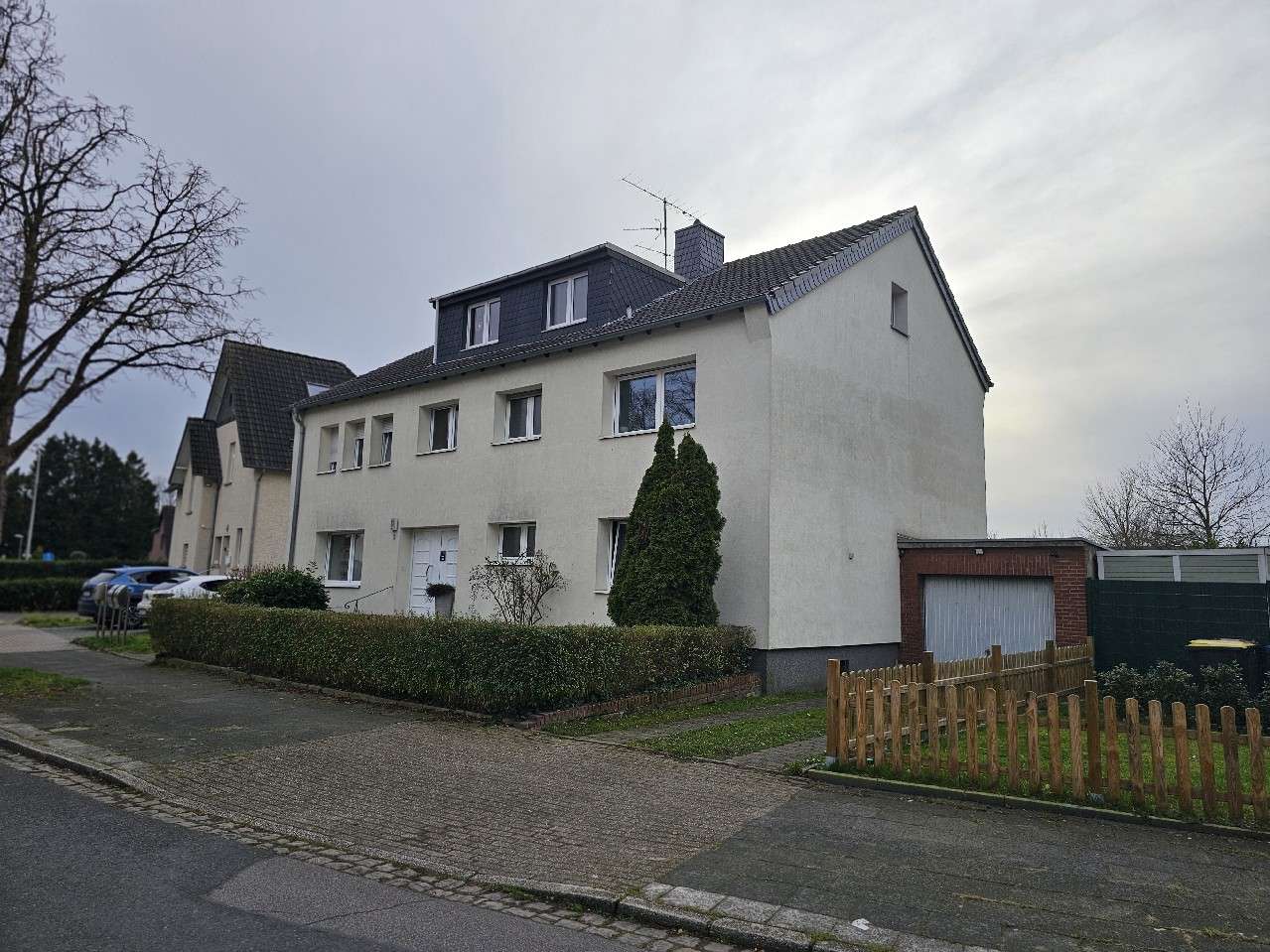 Thumbnail-Haus zum Kaufen in Moers 699.000,00 € 312 m²