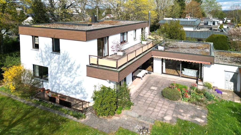 Thumbnail-Haus zum Kaufen in Villingen-Schwenningen 640.000,00 € 197 m²
