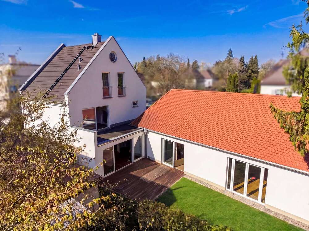 Thumbnail-Haus zum Kaufen in München 2.970.000,00 € 322 m²