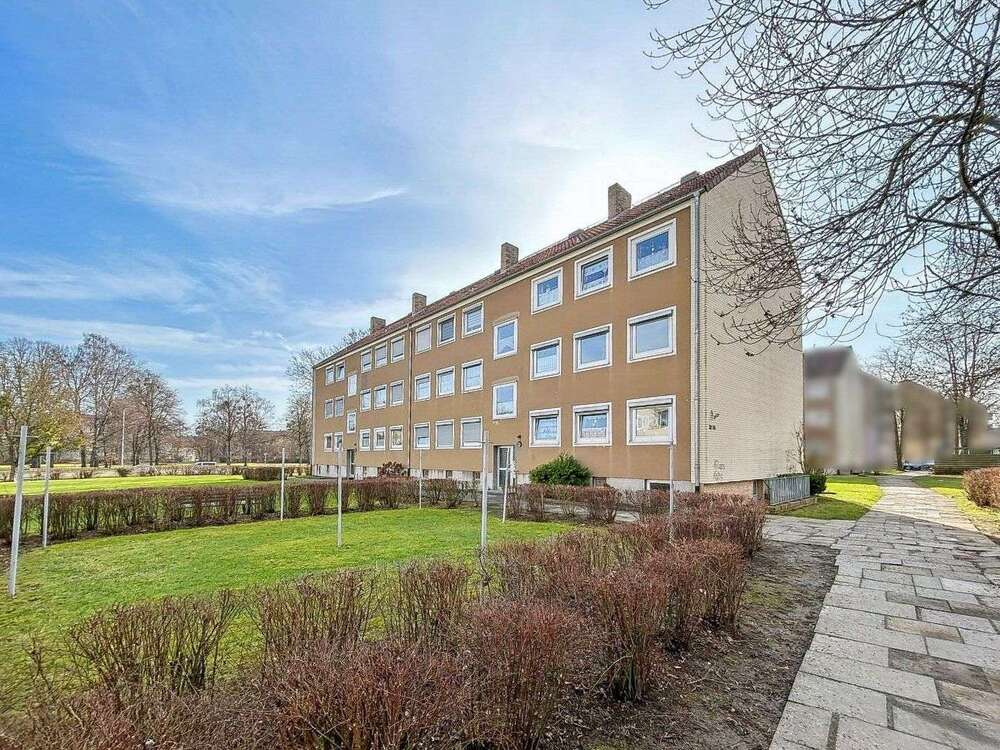 Thumbnail-Wohnung zum Kaufen in Salzgitter 79.000,00 € 60 m²