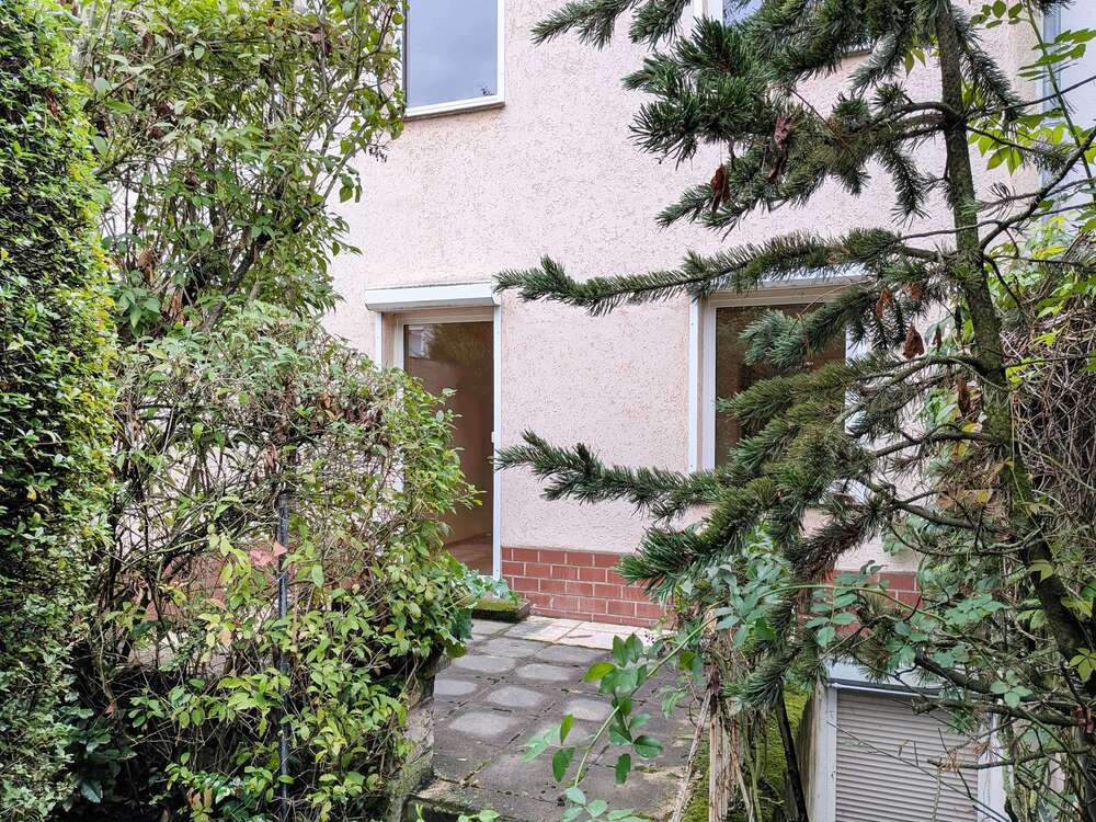 Thumbnail-Haus zum Kaufen in Halle 175.000,00 € 87 m²