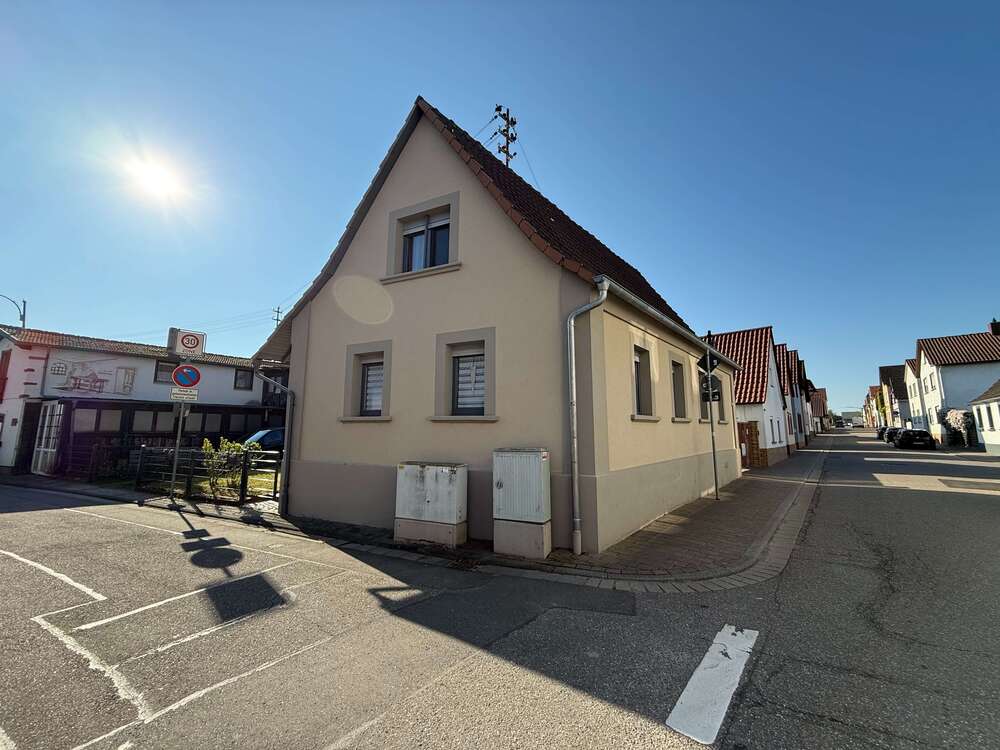 Thumbnail-Haus zum Mieten in Steinweiler 1.000,00 € 110 m²