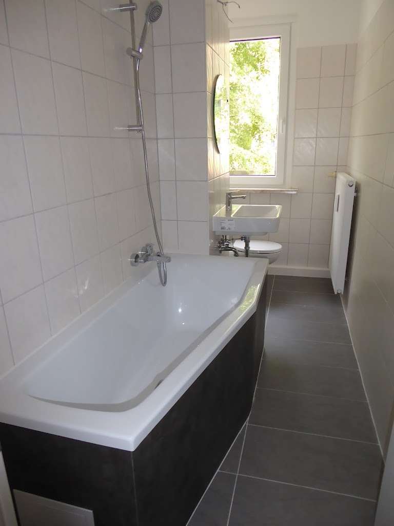 Thumbnail-Wohnung zum Mieten in Bernburg (Saale) 329,00 € 57.71 m²