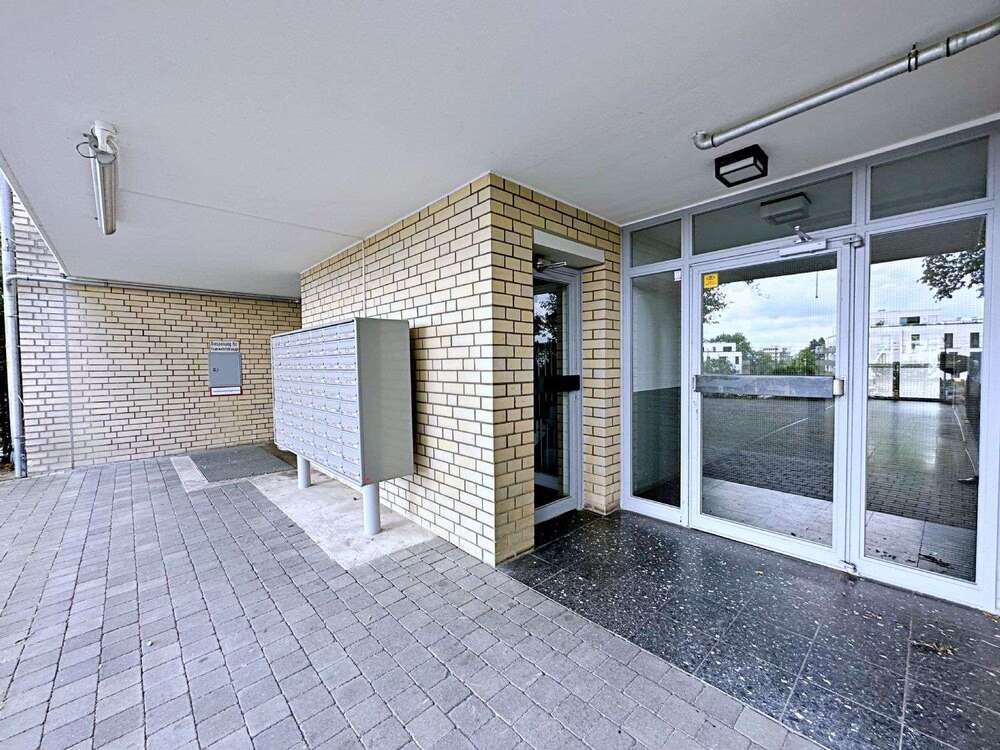 Thumbnail-Wohnung zum Mieten in Bonn 615,00 € 40 m²