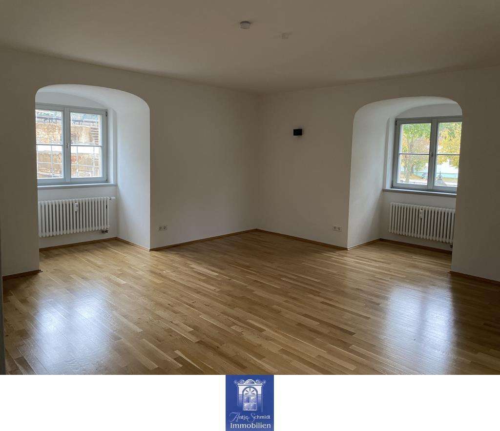 Thumbnail-Wohnung zum Mieten in Pirna 1.060,00 € 124.8 m²