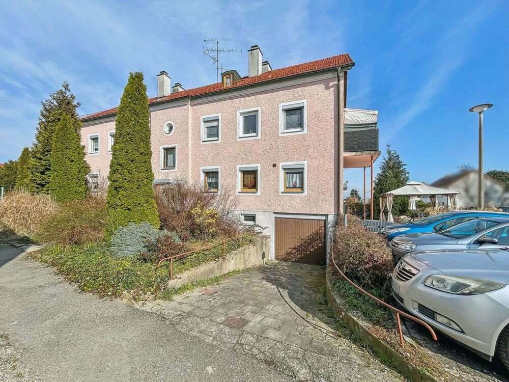 Thumbnail-Wohnung zum Kaufen in Straubing 145.000,00 € 64.49 m²