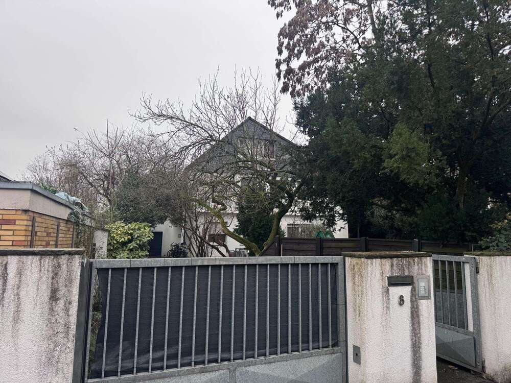 Thumbnail-Haus zum Kaufen in köln 1.580.000,00 € 300 m²