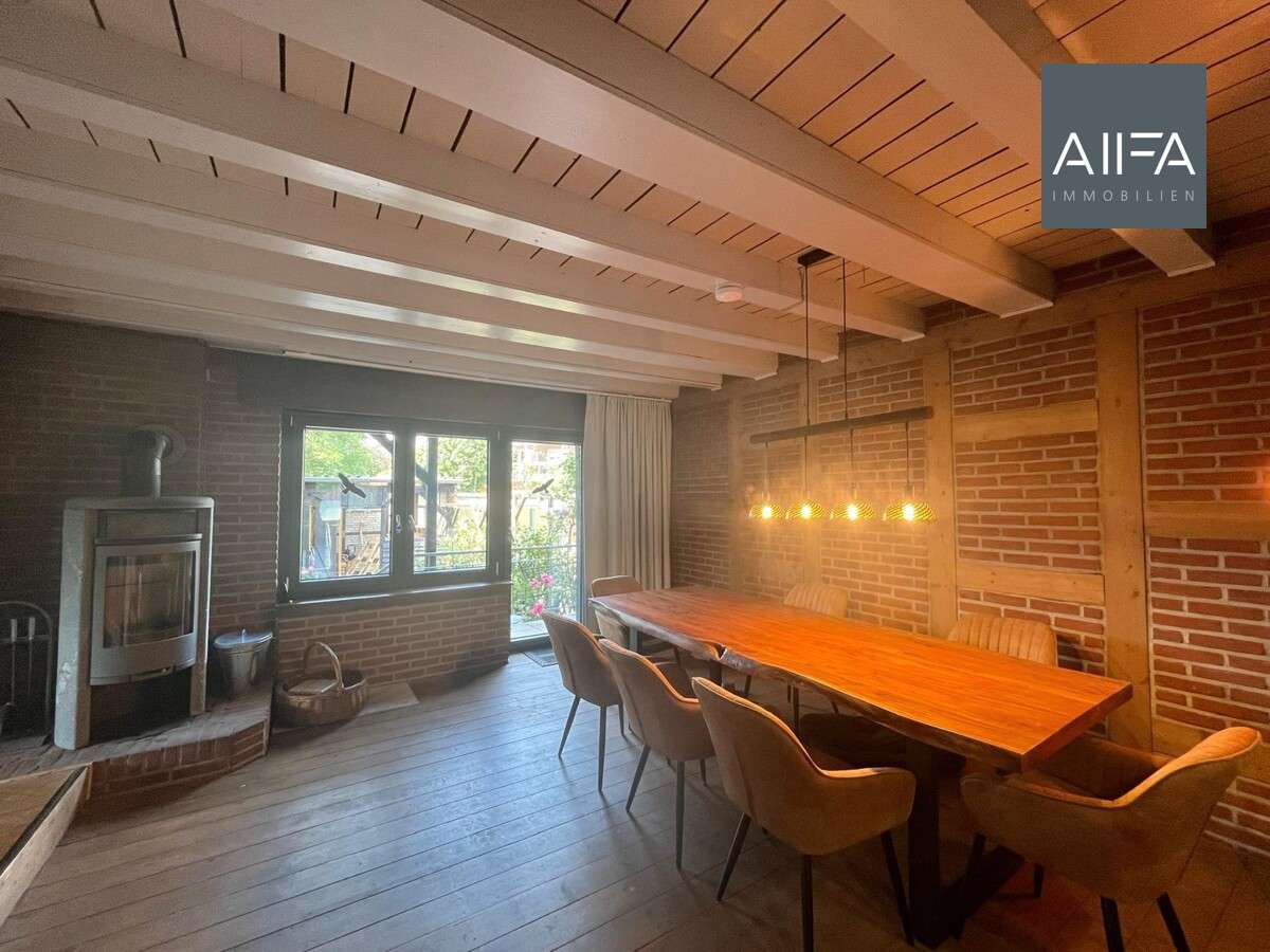 Thumbnail-Haus zum Kaufen in Korschenbroich-Kleinenbroich 519.000,00 € 208 m²