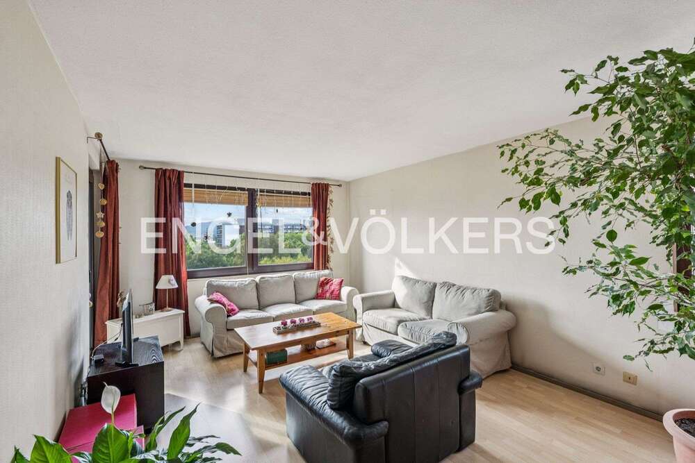 Thumbnail-Wohnung zum Kaufen in Frankfurt am Main 280.000,00 € 92 m²