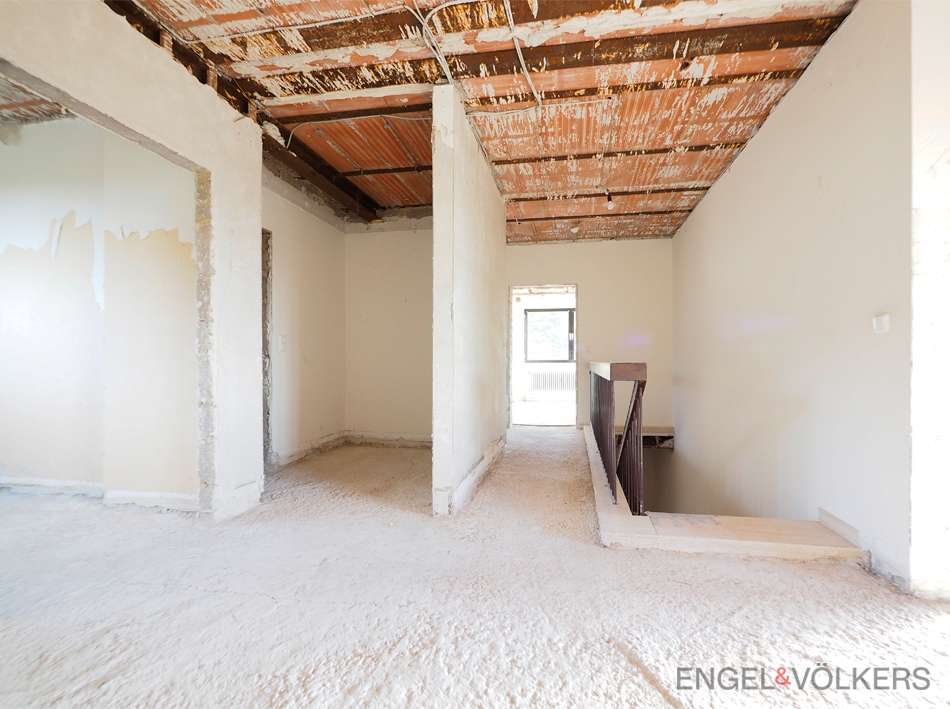 Thumbnail-Haus zum Kaufen in Saarbrücken 429.000,00 € 228 m²