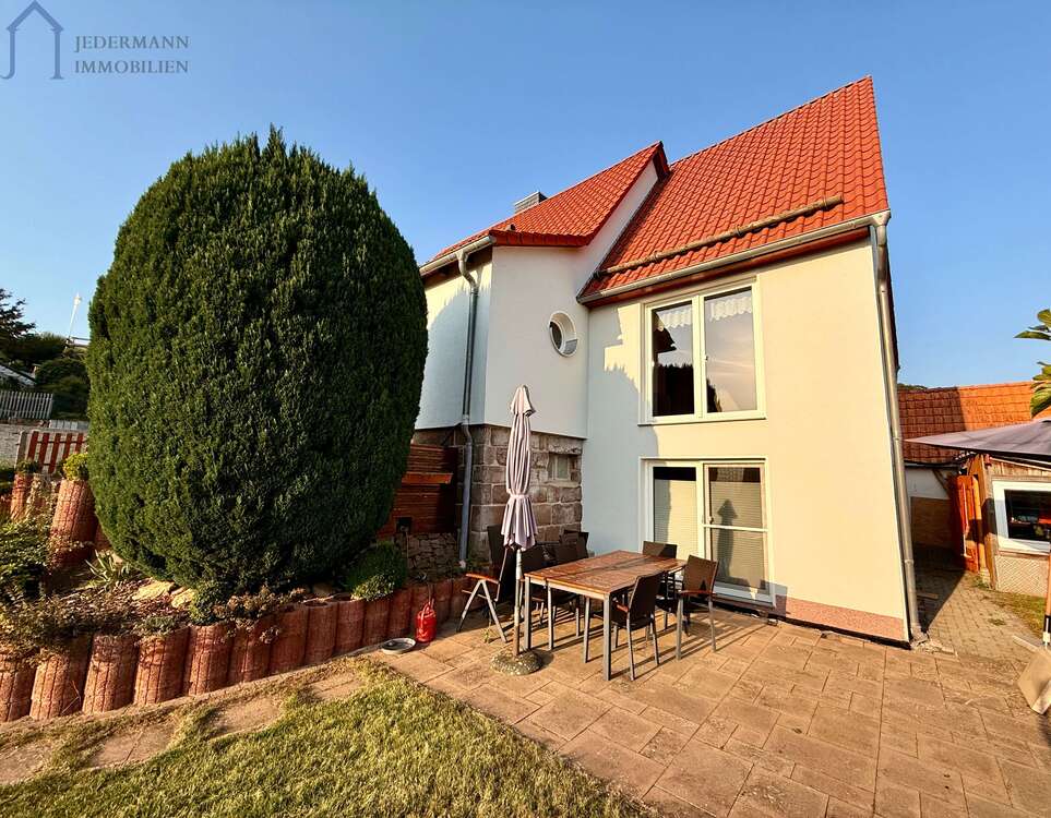 Thumbnail-Haus zum Kaufen in Helsa 395.000,00 € 190 m²