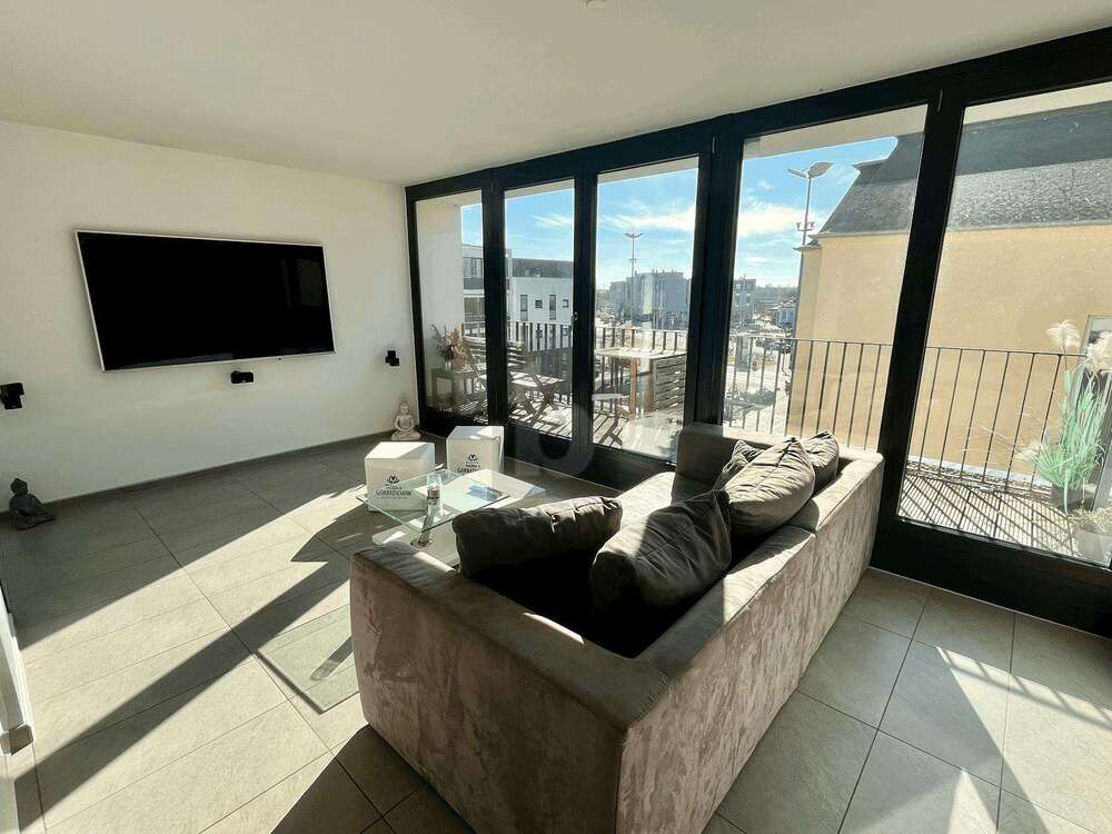 Thumbnail-Wohnung zum Mieten in Rostock 1.990,00 € 70 m²