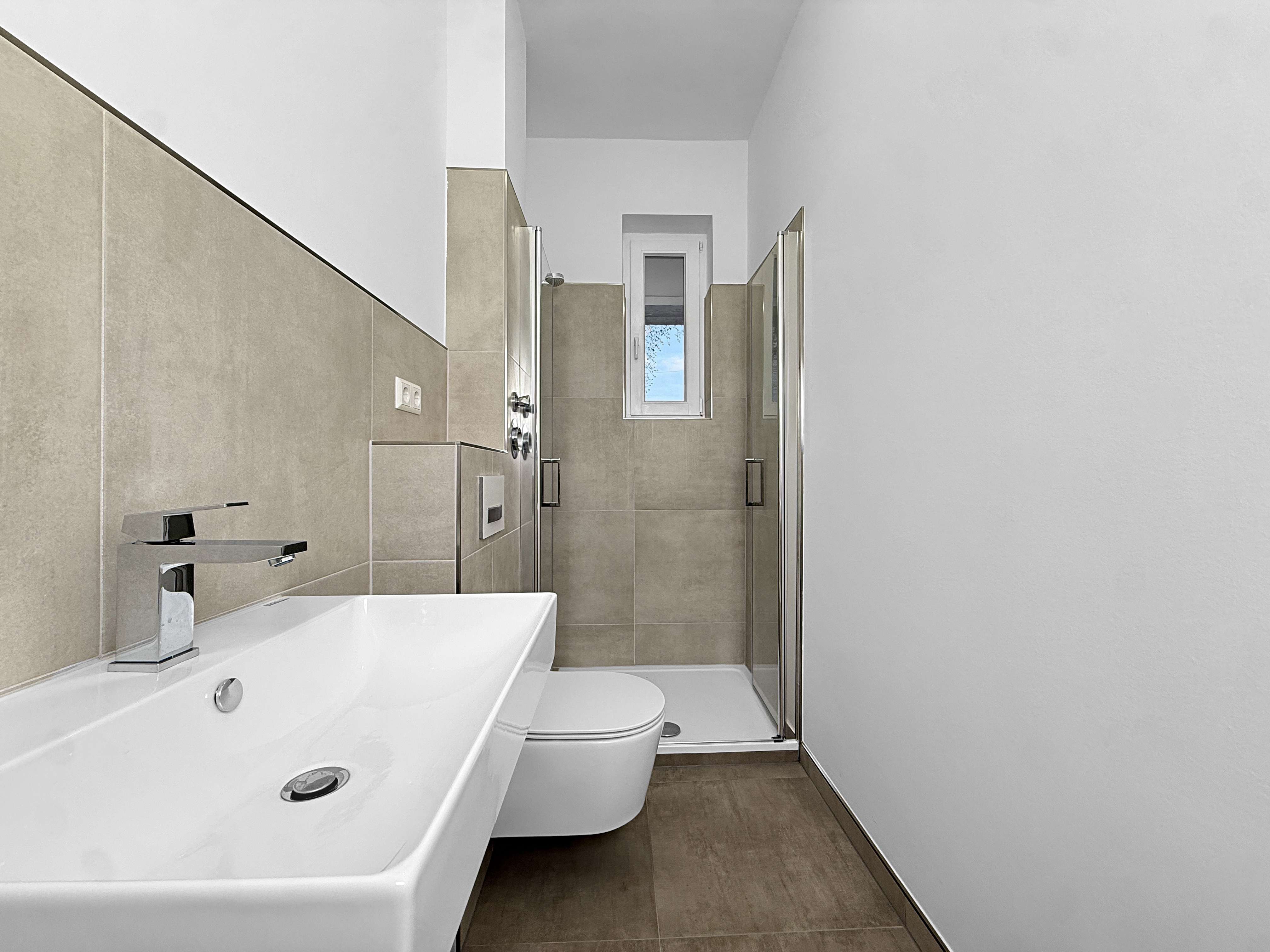 Thumbnail-Wohnung zum Kaufen in Groß-Buchholz 299.000,00 € 90 m²