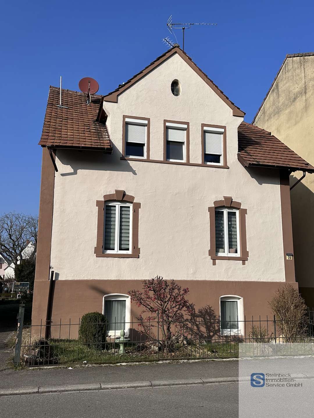 Thumbnail-Haus zum Kaufen in Radolfzell am Bodensee 899.000,00 € 200 m²