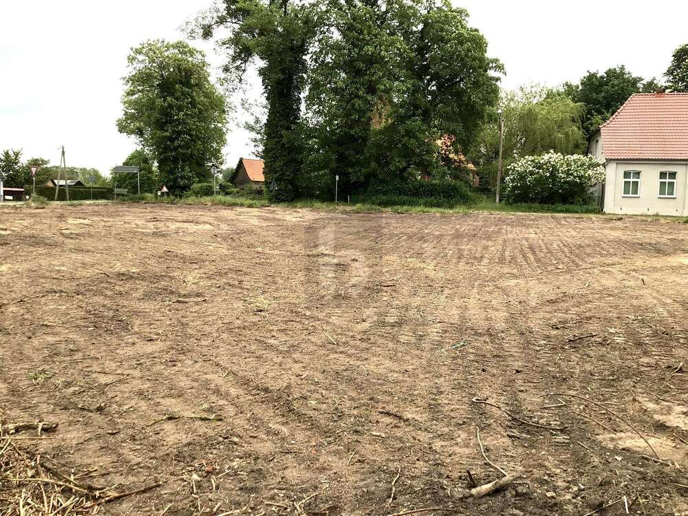 Thumbnail-Grundstück zu verkaufen in Lalendorf 120.000,00 € 3257 m²