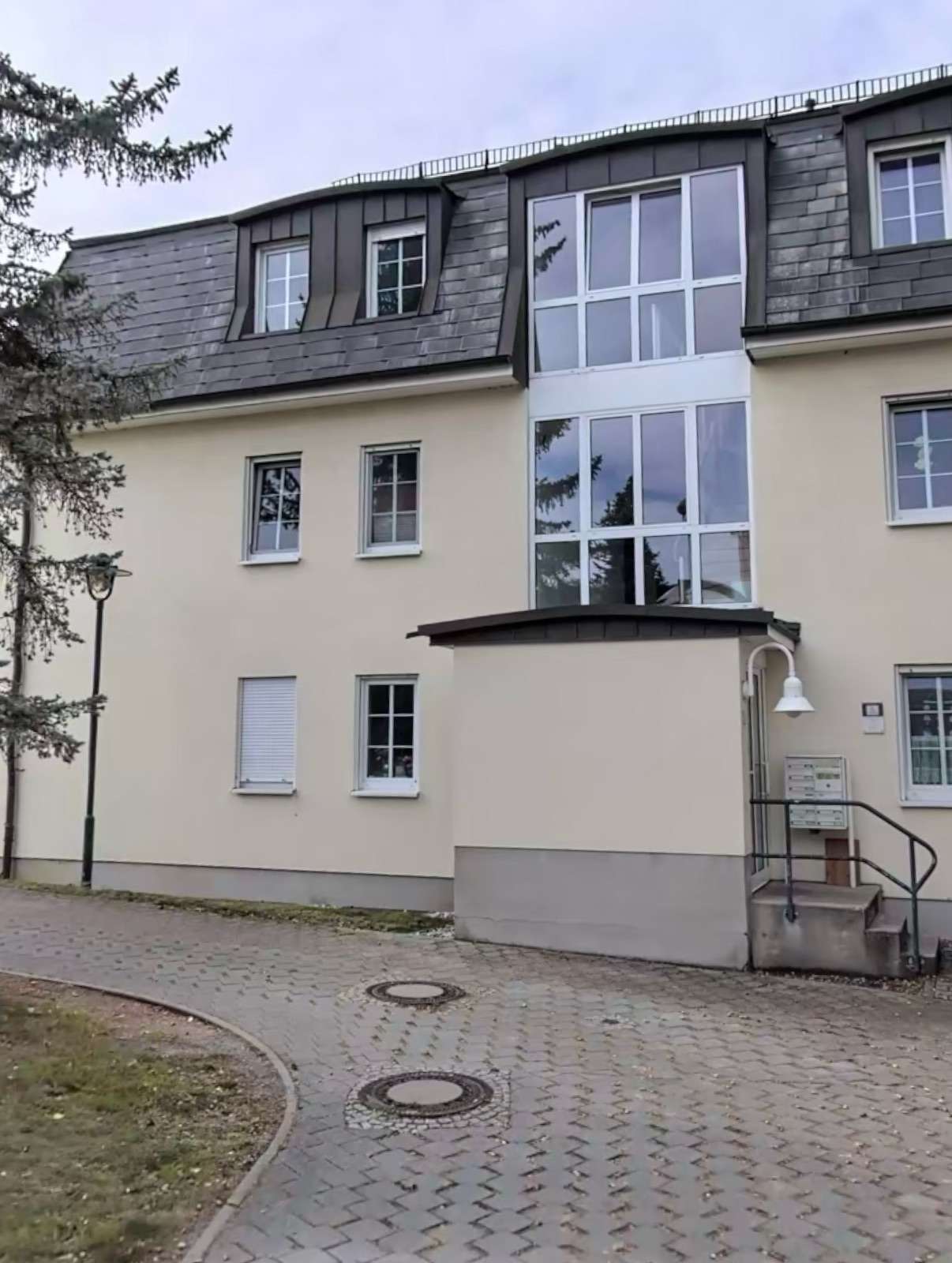 Thumbnail-Wohnung zum Mieten in Radebeul 690,00 € 62.94 m²