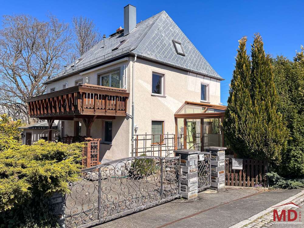 Thumbnail-Haus zum Kaufen in Niederwürschnitz 225.000,00 € 299 m²