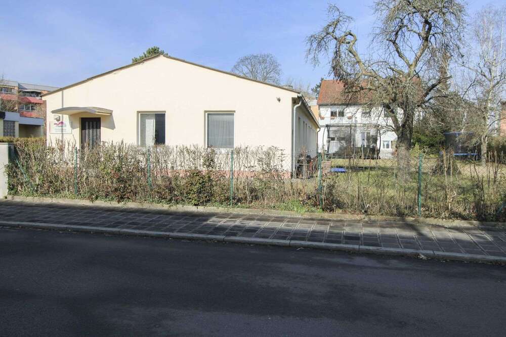 Thumbnail-Grundstück zu verkaufen in Nürnberg 725.000,00 € 910.15 m²