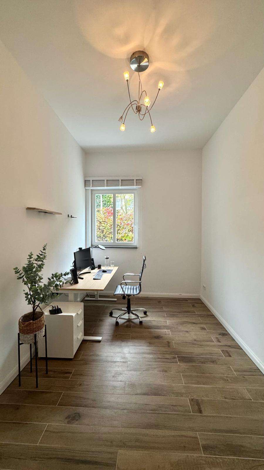 Thumbnail-Büro in Bonn 325,00 € 13 m²