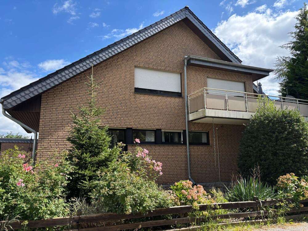 Thumbnail-Haus zum Kaufen in Hiddenhausen 495.000,00 € 220 m²
