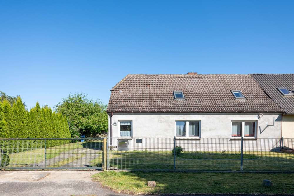 Thumbnail-Haus zum Kaufen in Utzedel 138.000,00 € 150 m²