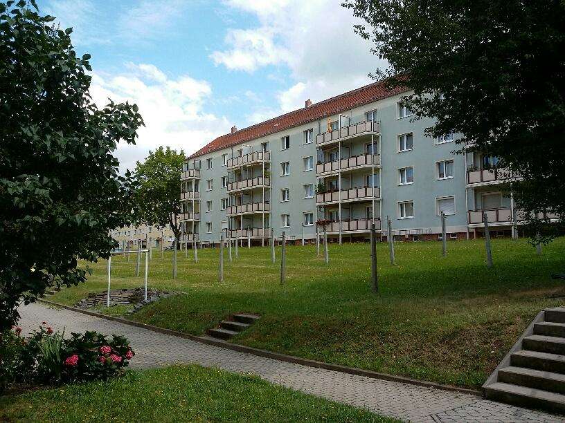 Thumbnail-Wohnung zum Mieten in Wilkau-Haßlau 599,00 € 85.83 m²