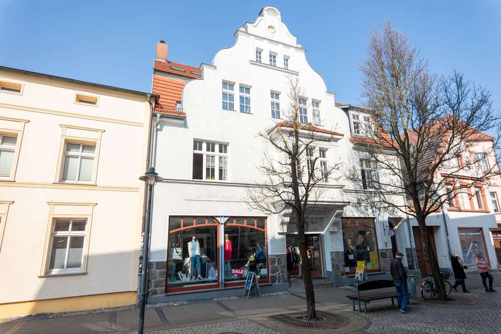 Thumbnail-Haus zum Kaufen in Wolgast 775.000,00 € 435 m²