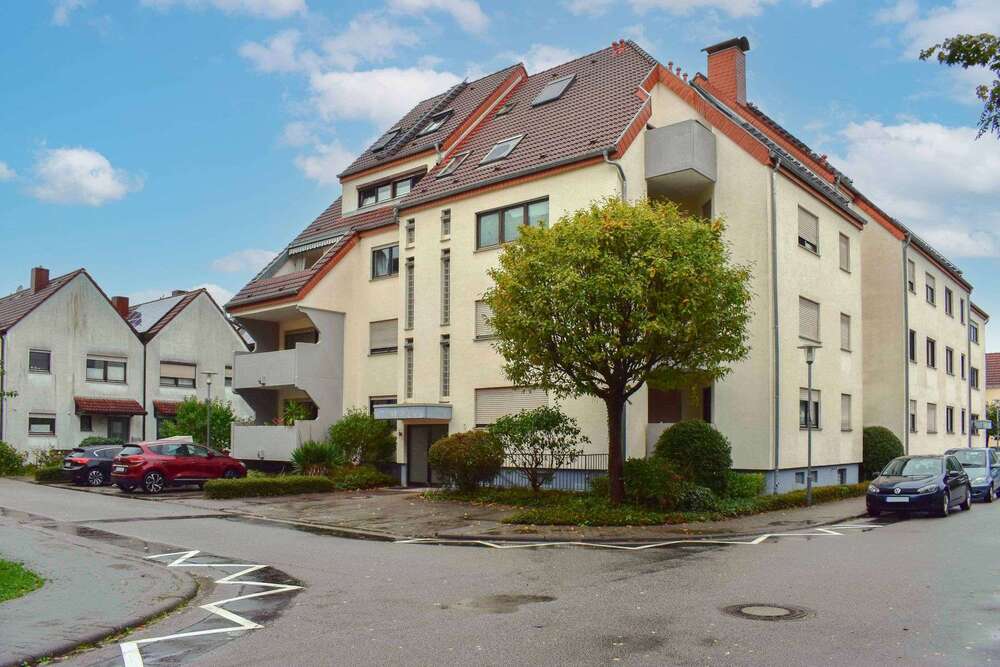 Thumbnail-Wohnung zum Kaufen in Hemsbach 275.000,00 € 82.22 m²