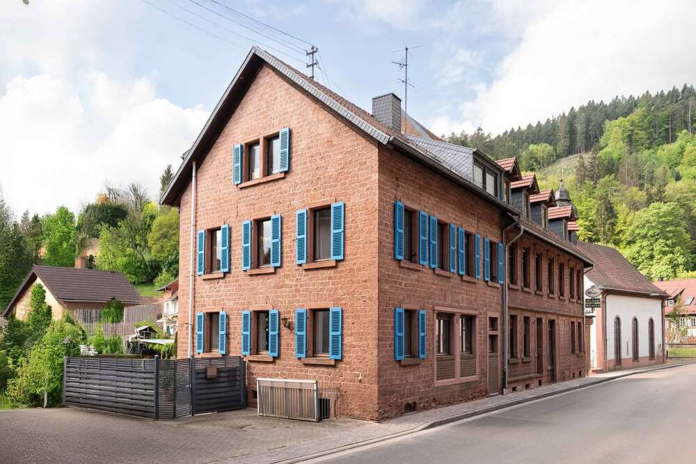 Thumbnail-Haus zum Kaufen in Elmstein 250.000,00 € 143 m²