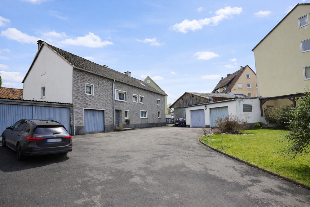 Thumbnail-Haus zum Kaufen in Iserlohn-Letmathe 349.000,00 € 306 m²