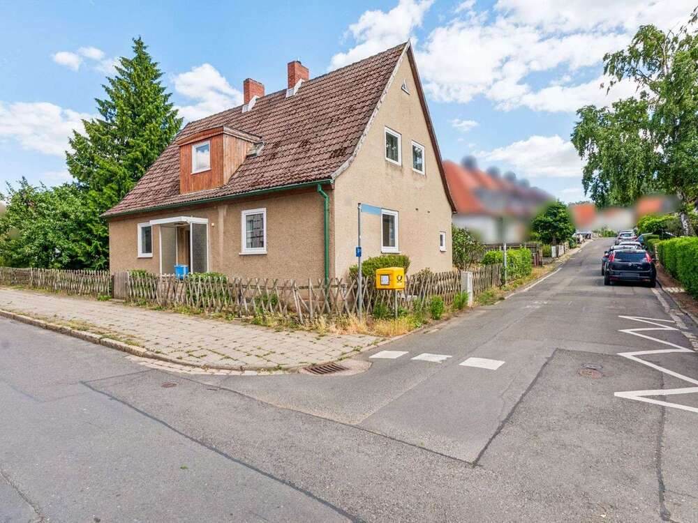 Thumbnail-Haus zum Kaufen in Wernigerode 200.000,00 € 142.83 m²