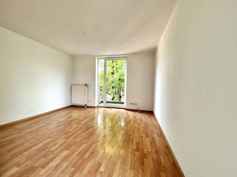 Thumbnail-Wohnung zum Kaufen in Dresden Löbtau 145.000,00 € 46.53 m²