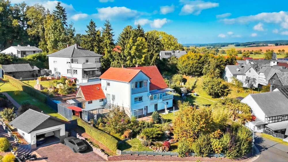 Thumbnail-Haus zum Kaufen in Schrecksbach 252.000,00 € 158 m²