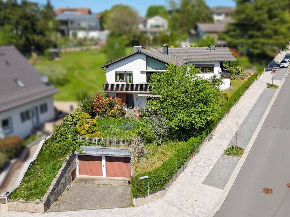 Thumbnail-Haus zum Kaufen in Bad König 529.000,00 € 292 m²